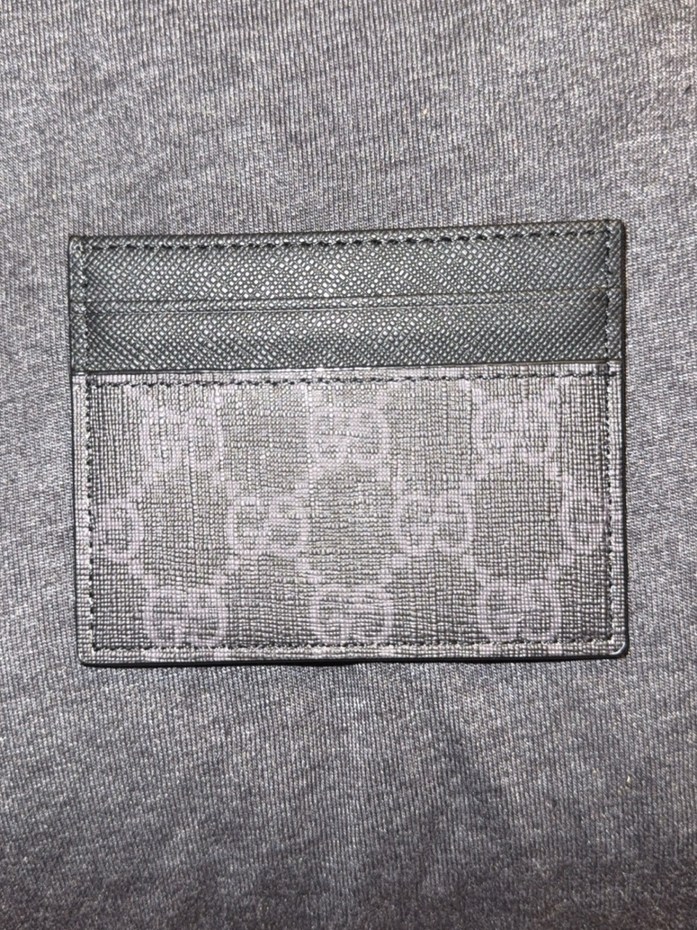 Letter G Black Supreme Tiger Cardholder - Picture 2 of 5